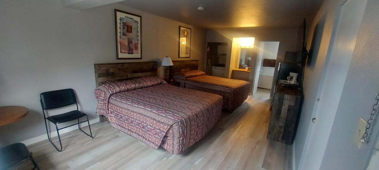 Lazy Bear Lodge Cranbrook Eksteriør bilde